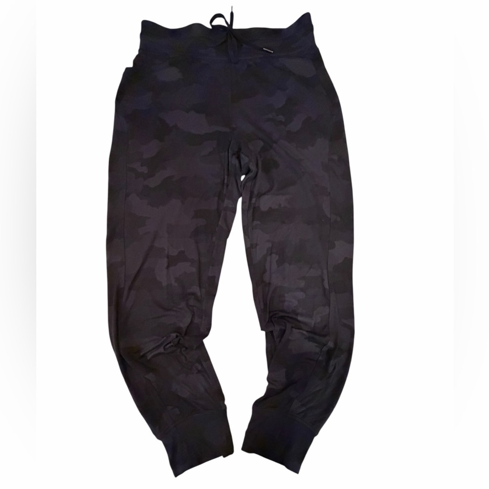 Lululemon Black Camouflage Jogger Pants